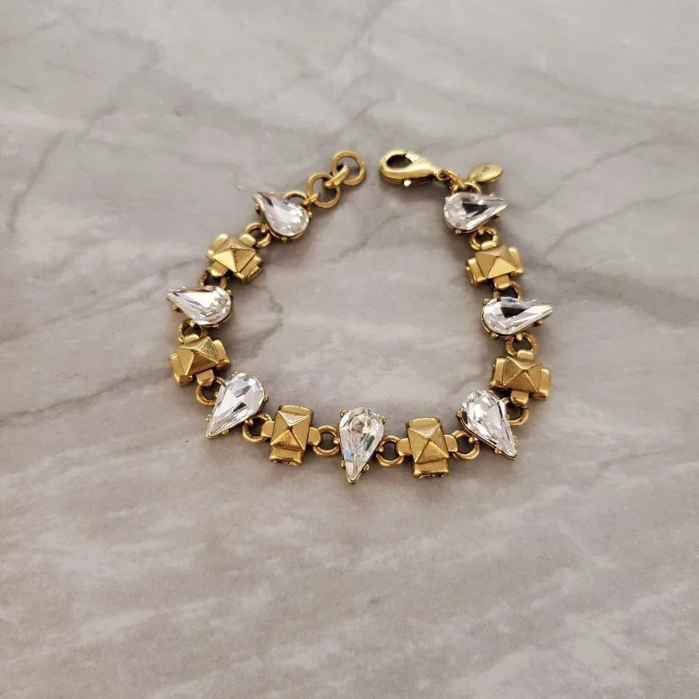 ✨ J.Crew Rhinestone Crystal Pyramid Distressed Antique Teardrop Bracelet ✨
